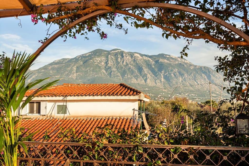 Bougainvillea House 2 Kalamata Exterior foto